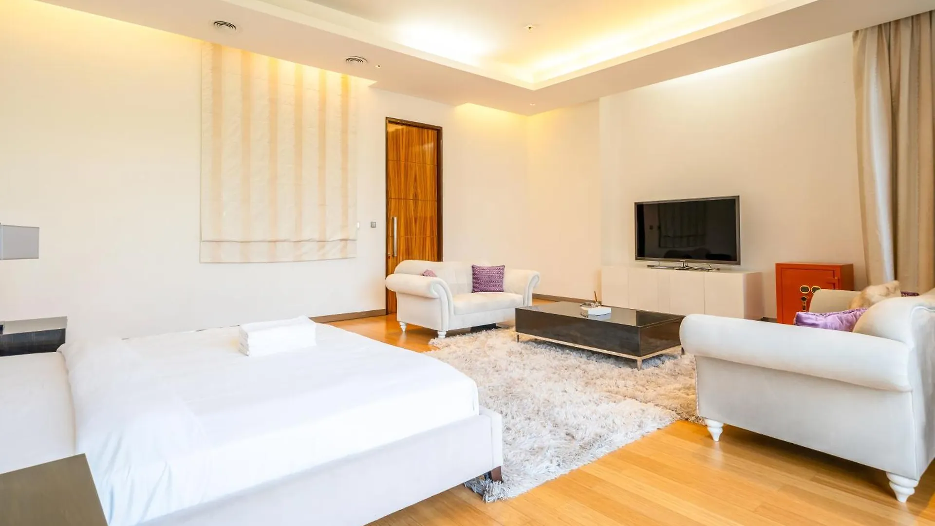 Blue Breeze - Prestigious And Luxury 7Br Villa In Emirates Hills Dubai