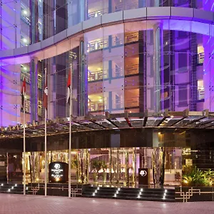 Doubletree By Hilton And Residences - Al Barsha מלון דירות