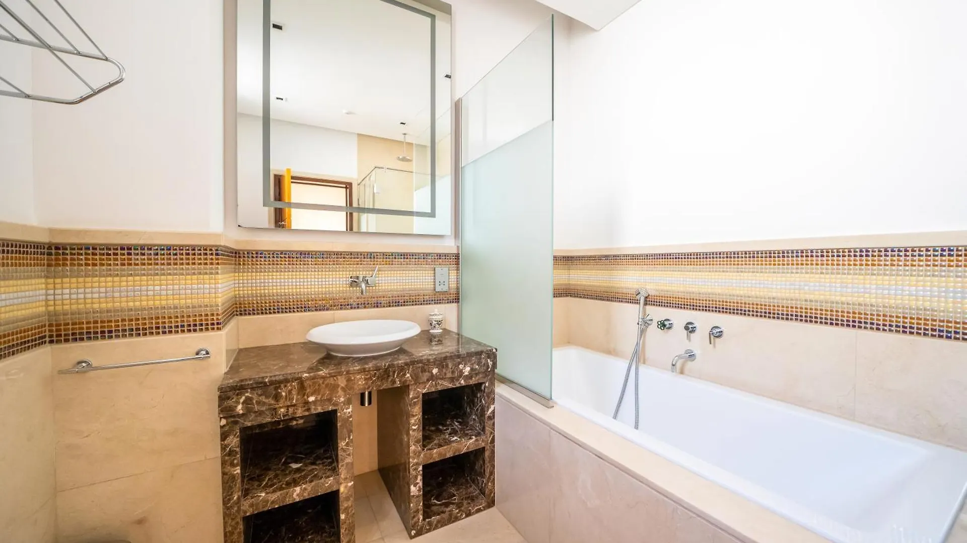 Blue Breeze - Prestigious And Luxury 7Br Villa In Emirates Hills Dubai