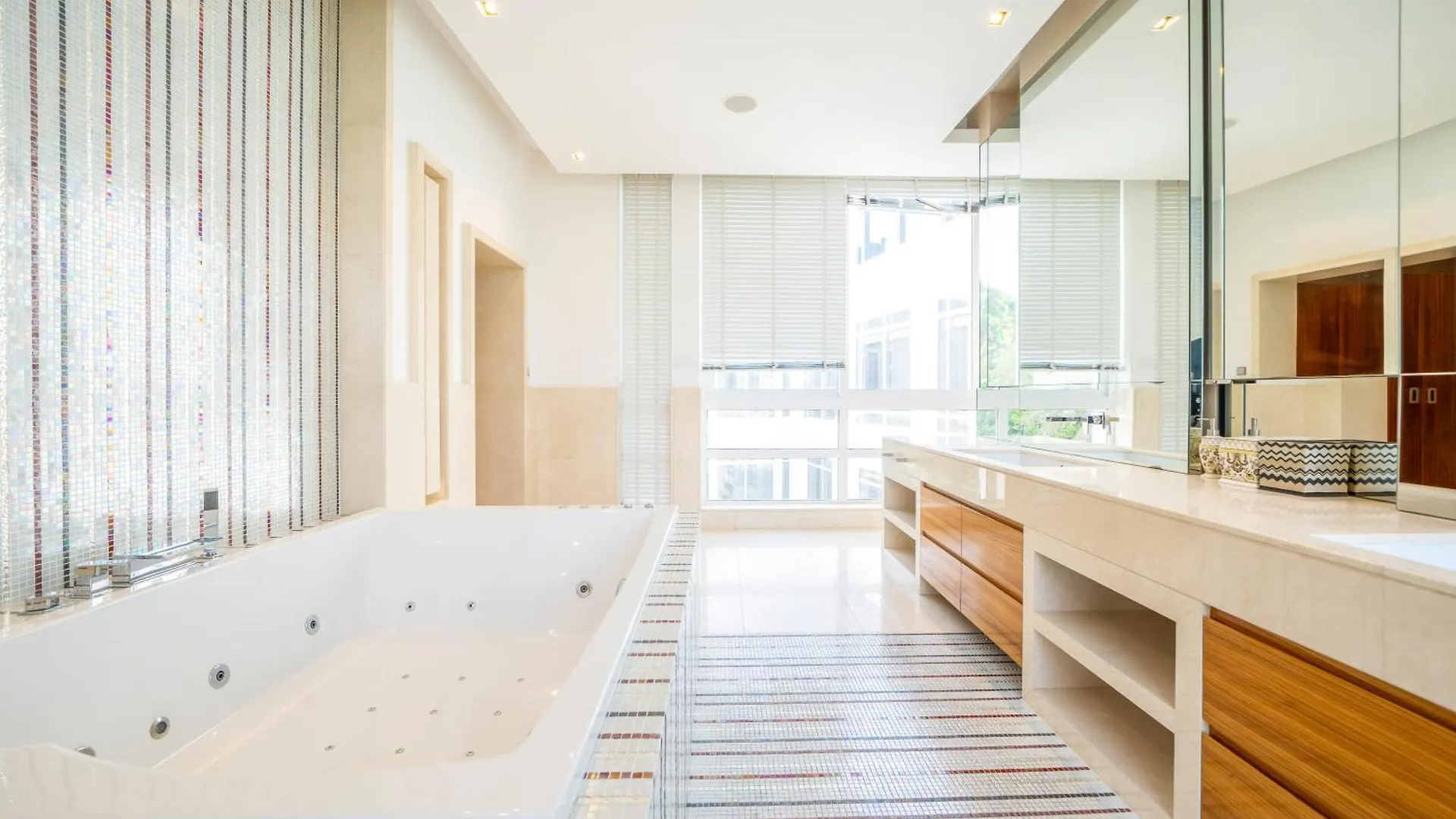 Blue Breeze - Prestigious And Luxury 7Br Villa In Emirates Hills Dubai