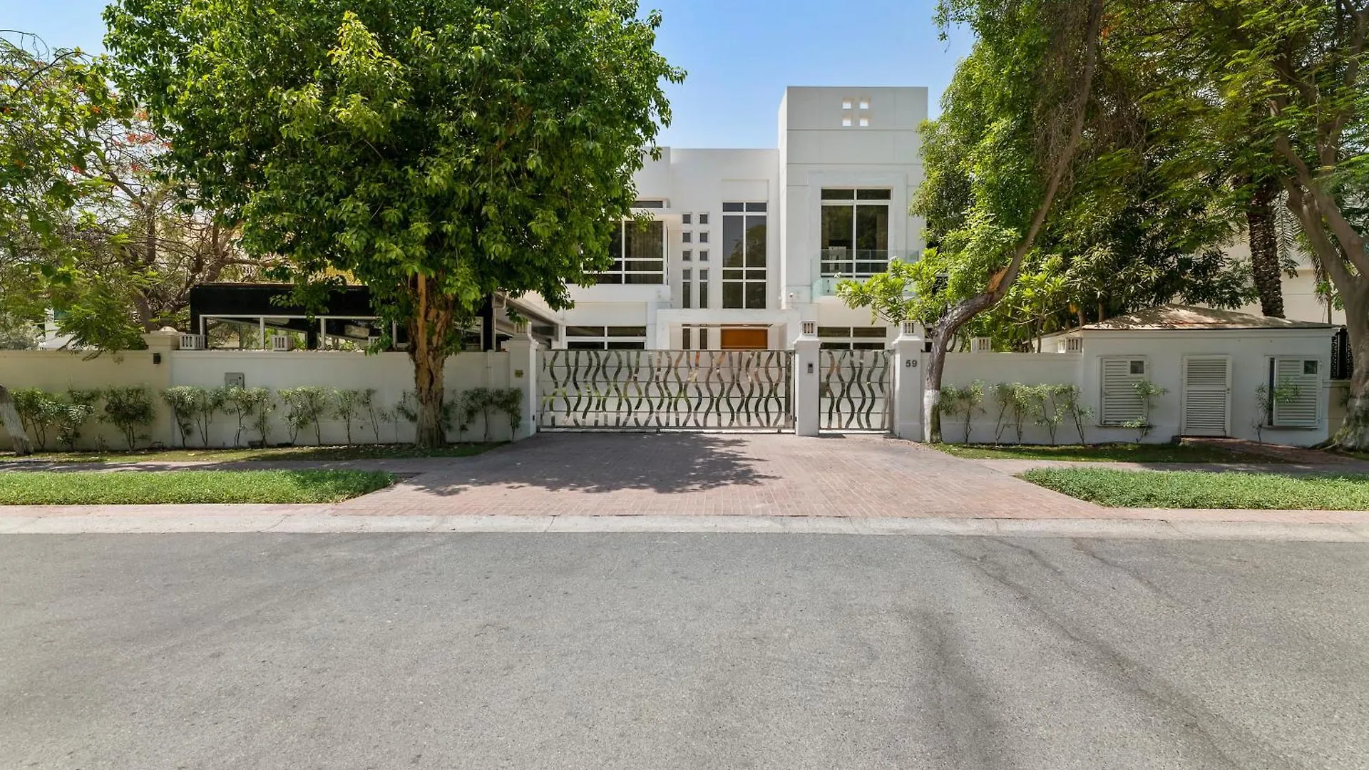Blue Breeze - Prestigious And Luxury 7Br Villa In Emirates Hills Dubai 0*,  United Arab Emirates
